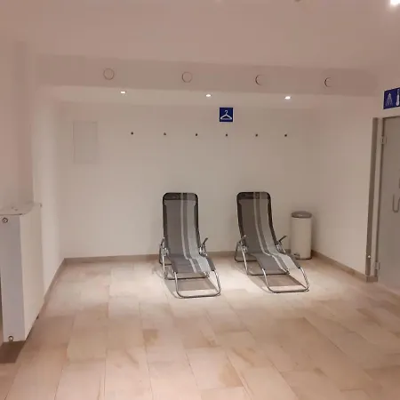 Wettersteinblick Mit Sauna Und Pool Apartament